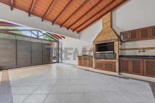 Casa en Lambare con salida a dos avenidas — foto 4
