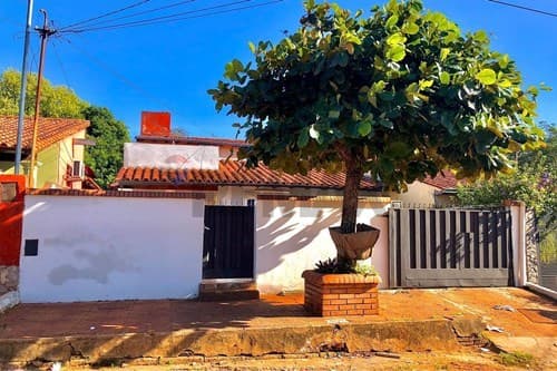 En venta amplia residencia- zona placio — foto 1