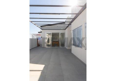 Departamento - Alquiler - Los Laureles — foto 1