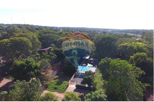 Casa quinta en venta - Villa Elisa