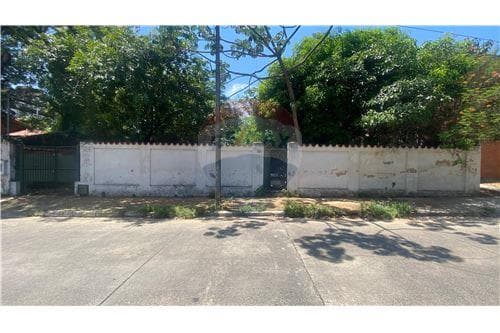 Terreno Premium en Av. República Argentina – 2.183 m² con salida a doble calle — foto 3
