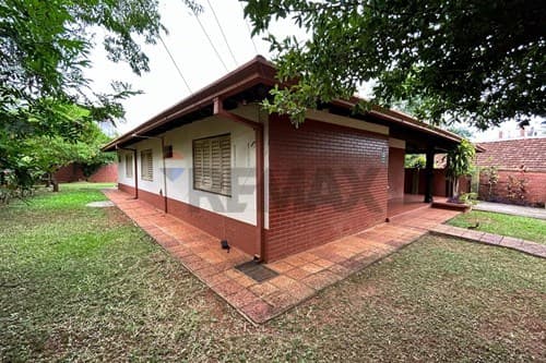 En venta casa ubicada sobre la Avda. Japón — foto 2