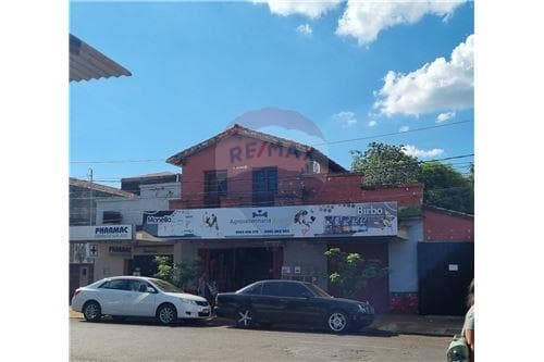 Casa con locales comerciales en venta!! — foto 2