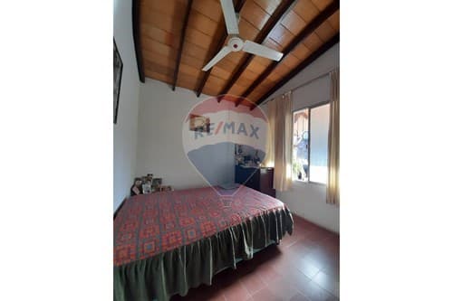 Casa con Salón Comercial en Venta, Lambaré — foto 5