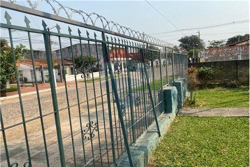 En venta casa a refaccionar en loma pyta — foto 3