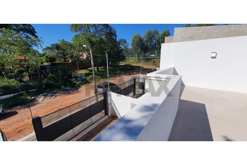 a estrenar Dúplex en Lambaré — foto 2