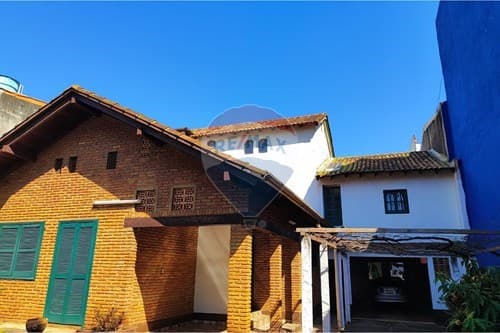 Residencia Con Potencial Comercial y Familiar — foto 3