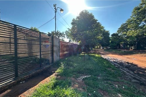 Casa a estrenar a terminar - Ycua Dure, Luque — foto principal
