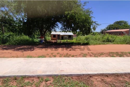 Casa a terminar en Aregua - Pindolo