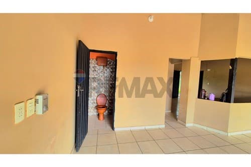 Salon comercial en Capiatá — foto 2