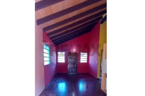 Barrio s. Pedro, casa principal con monoambiente — foto 2