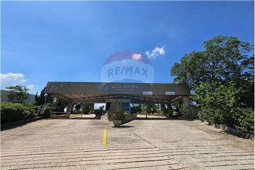 Alta pietra: Imponente vista en el verano, foto 3