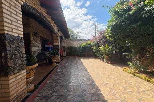 Hermosa casa en venta: Itaugua - b° cañadita‼️