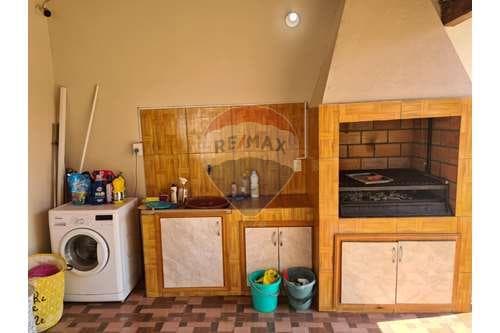Hermoso chalet en venta en Isla Bogado — foto 3