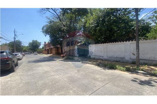 Terreno Premium en Av. República Argentina – 2.183 m² con salida a doble calle — foto 2