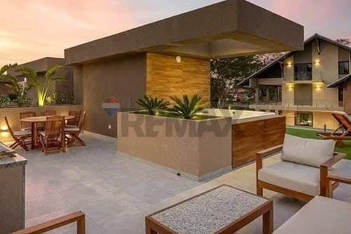 Vendo triplex de lujo en barrio cerrado