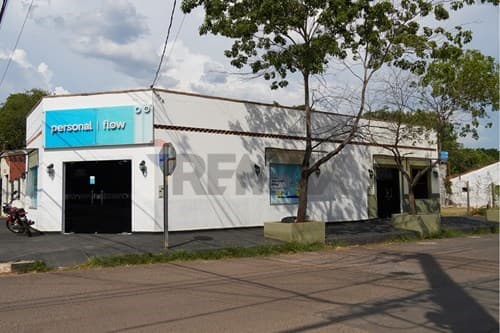 En venta Propiedad Comercial en Paraguarí