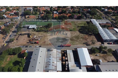 Terreno en loma pytá — foto 4