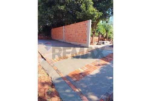Vendo terreno en Villa Elisa - Ypati