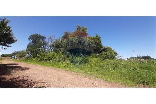 En Venta Terreno en el Barrio Arroyo Pora, foto 3