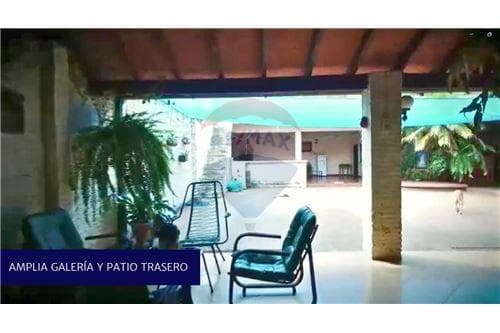 AMPLIA casa en Villa Adela zona BOULEVARD — foto 4