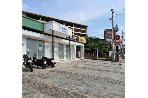 Local comercial sobre avda españa, foto 2