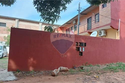 Propiedad con 5 departamento -Ñemby — foto 5