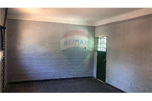 Salón Comercial en Esquina -B° San Vicente — foto 3