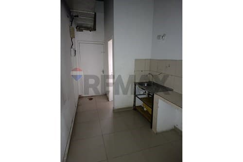 🏢 Local Comercial en Alquiler en Las Mercedes — foto 5