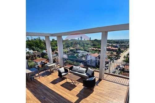 Pre-Sale Apartment in Ykua Satí