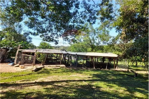 En venta amplia propiedad de 8 has con arroyo — foto 4