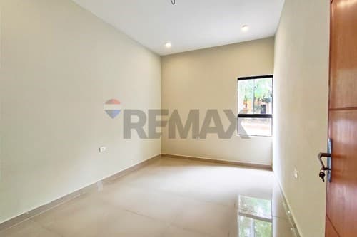 Dúplex en alquiler en Maramburé-Luque — foto 5