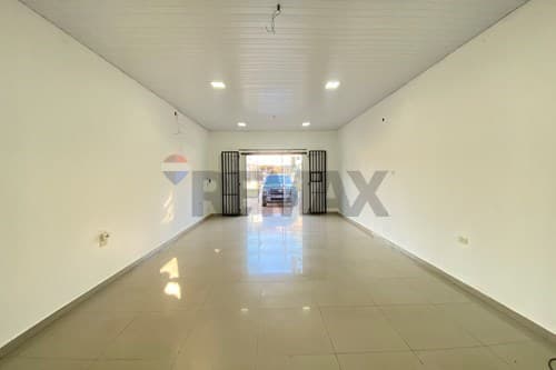 Salón comercial, Villa Elisa alto tránsito, foto 3