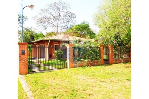 casa amoblada en Areguá — foto 4