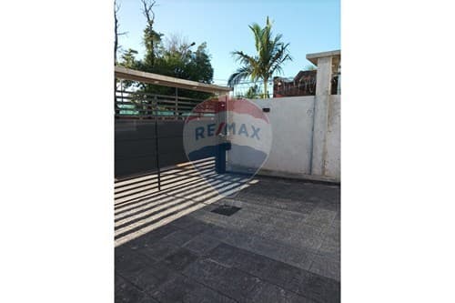 Duplex en venta s/ costanera este Encarnación, foto 2