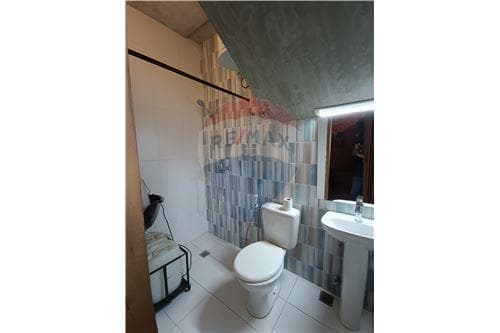 Hermosa casa en Luque en esquina — foto 2