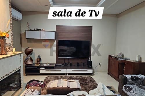 lujosa casa en Nueva Esperanza — foto 1
