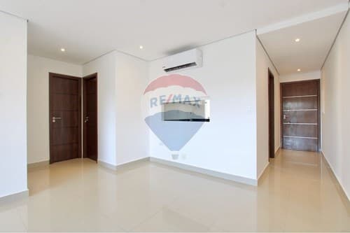 En venta – departamento en edificio emporium — foto 4