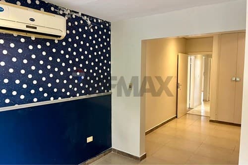 Duplex de 4 habitaciones zona Aeropuerto — foto 1