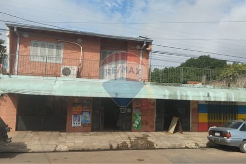 "Casa de Ensueño en Santa María, ¡Visítala Hoy!"
