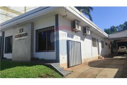 Casa en Pleno centro de Encarnación — foto 3