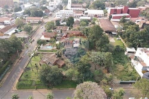 Exclusiva propiedad en venta en encarnacion, foto 2