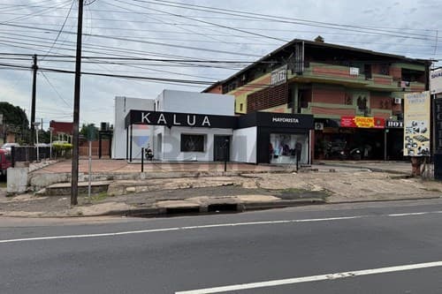 Local comercial con renta sobre acceso sur — foto 4
