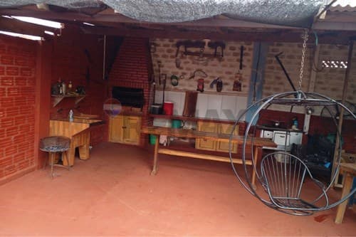 ¡Casa Moderna en Itapúa con Salon Comercial — foto 3