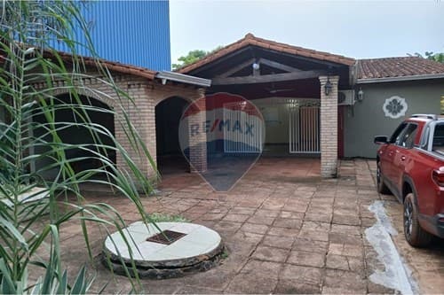 Propiedad en venta con excelente ubicacion — foto principal
