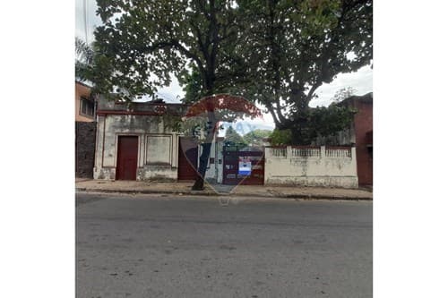Amplio Terreno en venta. Bo. Dr. Francia Asunción — foto 4