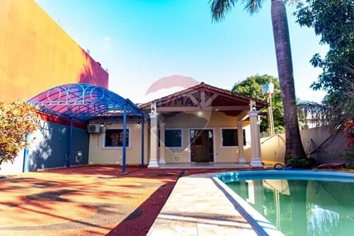 Vendo casa en Minga Guazú