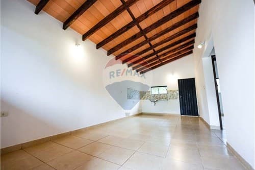 "Casa en Mariano Roque Alonso!!!" — foto 3