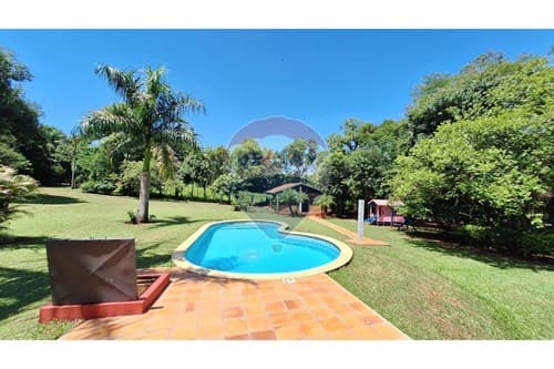 Casa quinta en venta barrio sta. Maria