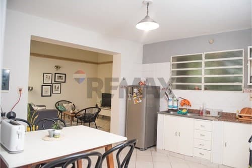 casa sobre Concordia c/ Gral. Santos — foto 5